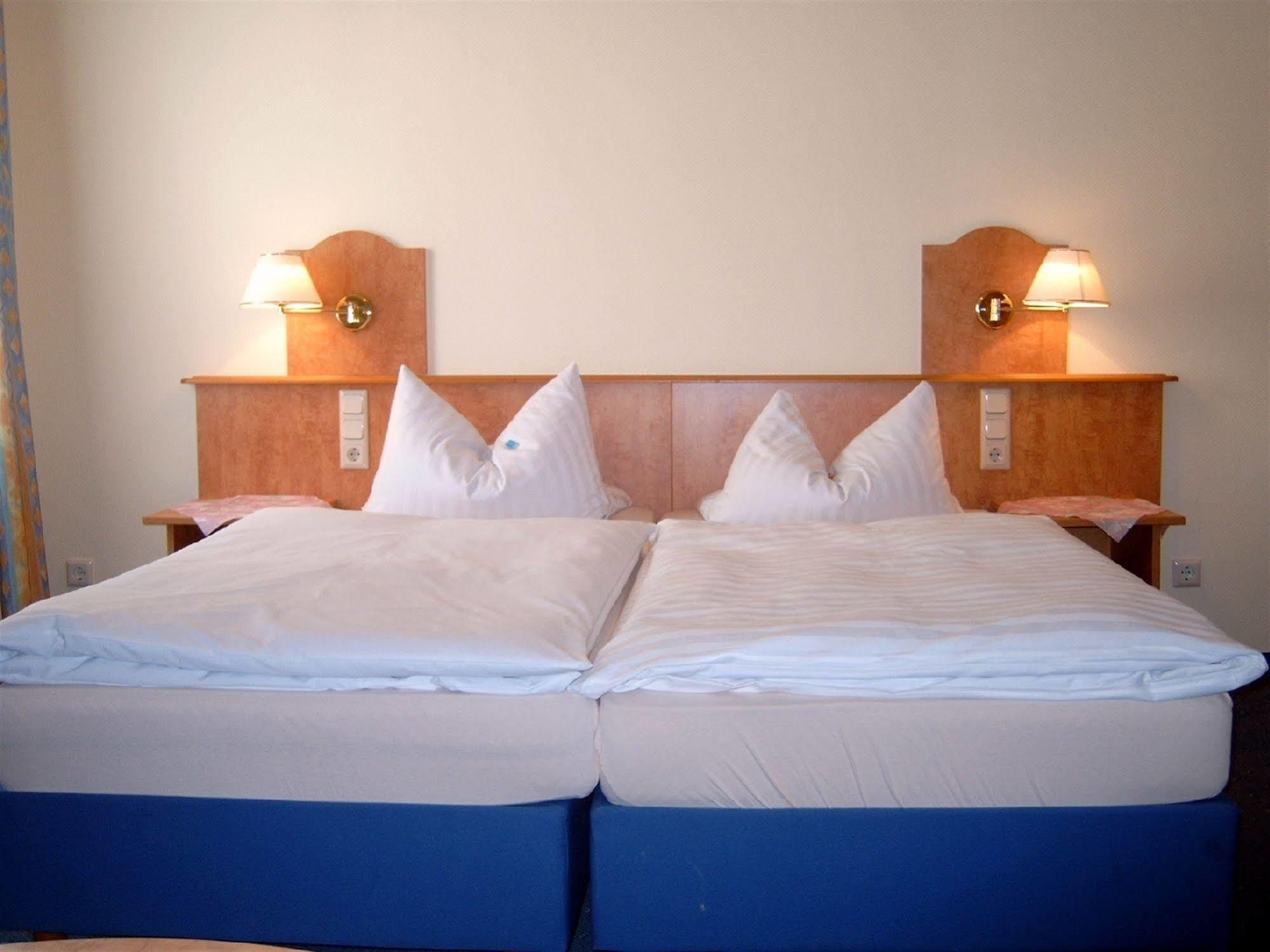 Weimer Hotel Weinähr Dış mekan fotoğraf
